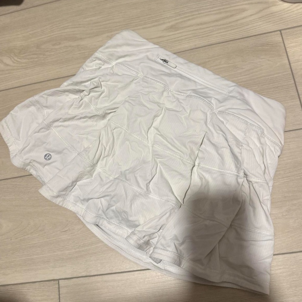 White Athletic Lulu tennis skirt with built in shorts size 4